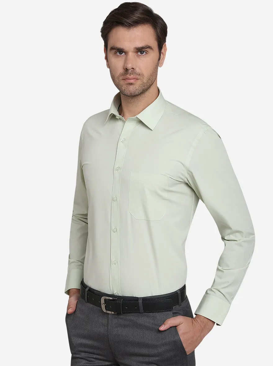 Pista Green Solid Regular Fit Formal Shirt  | Greenfibre