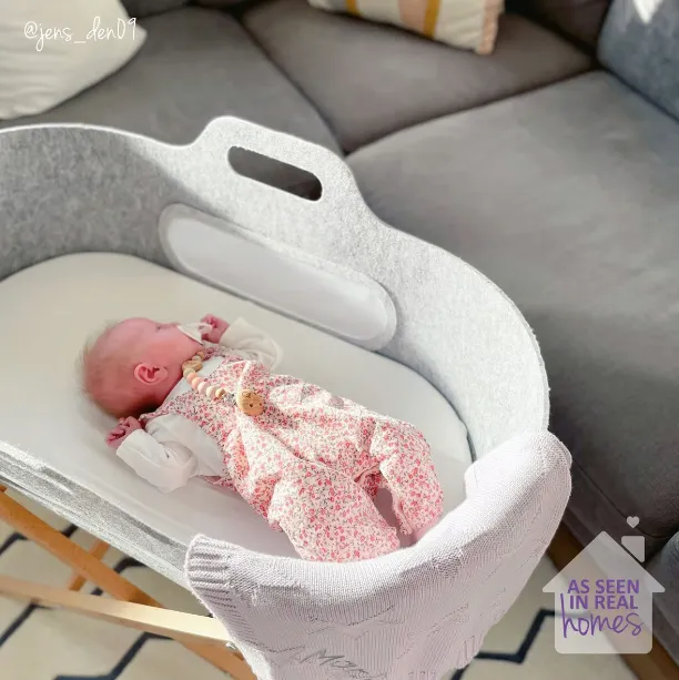 SnuzBaskit Everything Bundle - Light Grey Moses Basket & Natural Stand - Choose your sheet colour