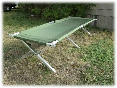 U.S. MILITARY STEEL COT